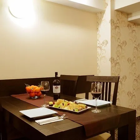 Hotel Cherica 4*