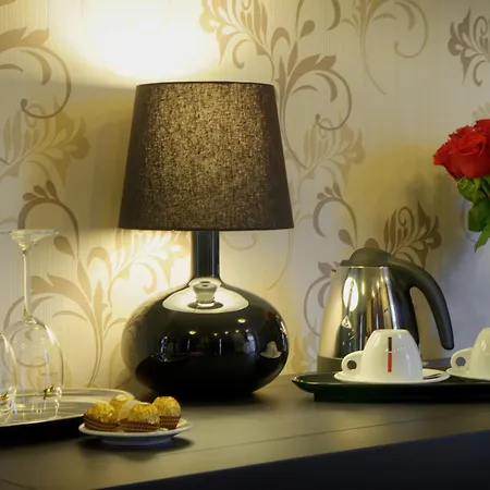 Cherica Hotel 4*
