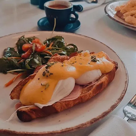 Cherica Szálloda 4*