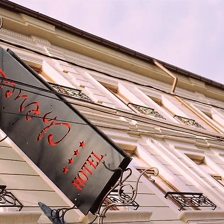 Hotel Cherica 4*
